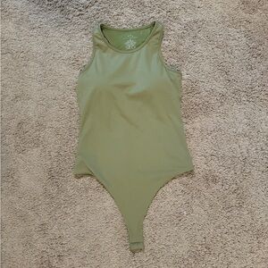 Racerback tank brami green